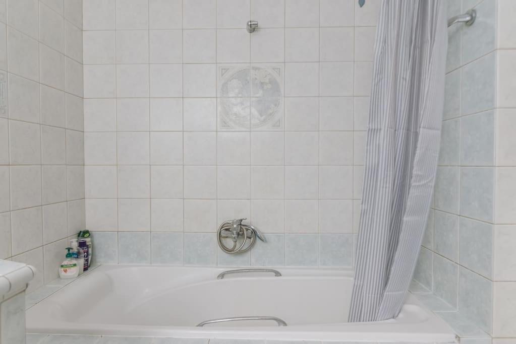 Sunny Apartment For Couples & Friends In Centre Heraklion Zewnętrze zdjęcie