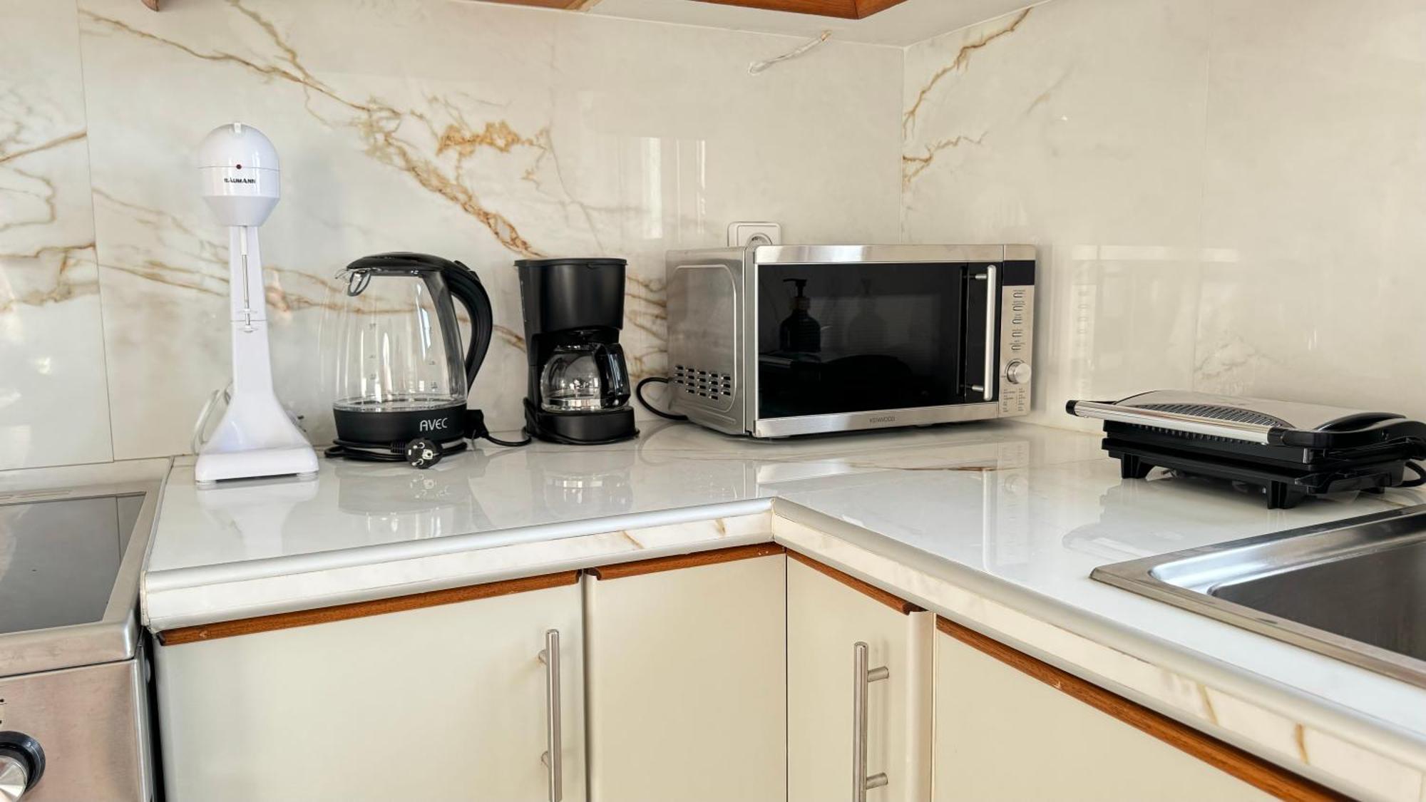 Sunny Apartment For Couples & Friends In Centre Heraklion Zewnętrze zdjęcie